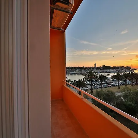 Luxury Bussiness Apartman *