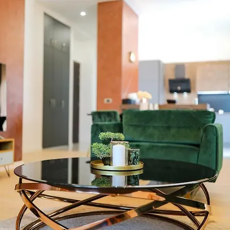 Luxury Bussiness Apartman *